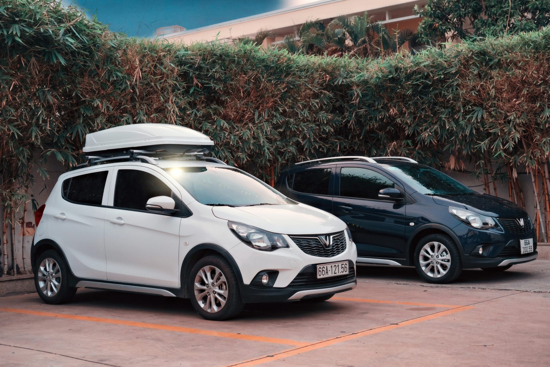 Dachbox small 300 Sport – Bild 3